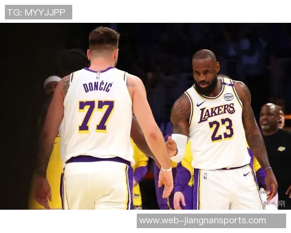 詹姆斯与东契奇新赛季搭档数据分析场均贡献237分78板67助