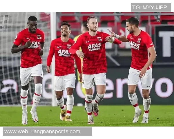 荷甲球队本赛季欧战表现惨淡仅获一胜一平九负引发关注 荷甲球队本赛季欧战表现惨淡仅获一胜一平九负引发关注