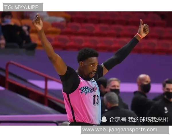 德拉蒙德底角三分出手提前庆祝却意外打铁引发全场哄笑