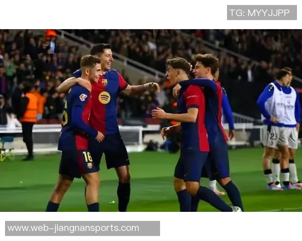 巴萨惨遭重创1-4不敌塞维利亚球迷心碎再添失望