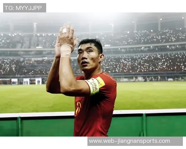 球队领袖阿夫迪亚挺身而出回应昌西被捕事件引发关注 球队领袖阿夫迪亚挺身而出回应昌西被捕事件引发关注