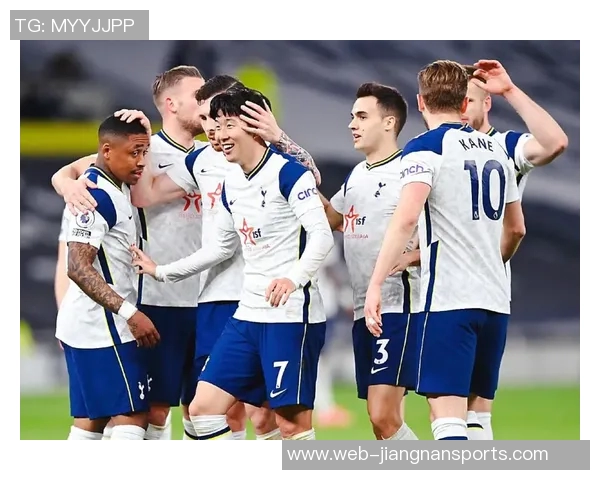 里弗斯确认特纳小腿酸痛无碍期待他在揭幕战中出战