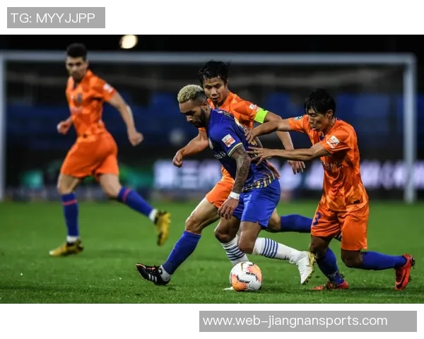 阿贾半场表现不佳仅得9分6板3助想赢球必须付出更多努力