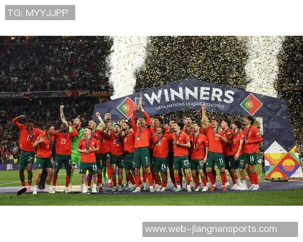 约克雷斯荣膺欧国联最佳射手奖杯以9球领跑射手榜展现卓越实力 约克雷斯荣膺欧国联最佳射手奖杯以9球领跑射手榜展现卓越实力