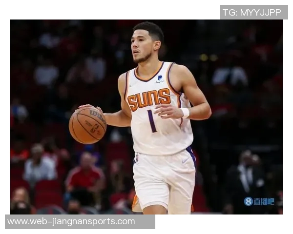 布克反思失误原因称对球处理过于随意并强调团队化学反应仍在培养中