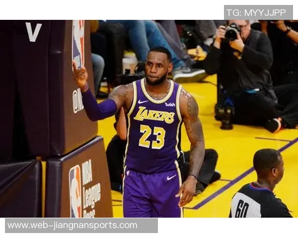 拉什福德社媒发声团队奋战未果将重新整装再出发